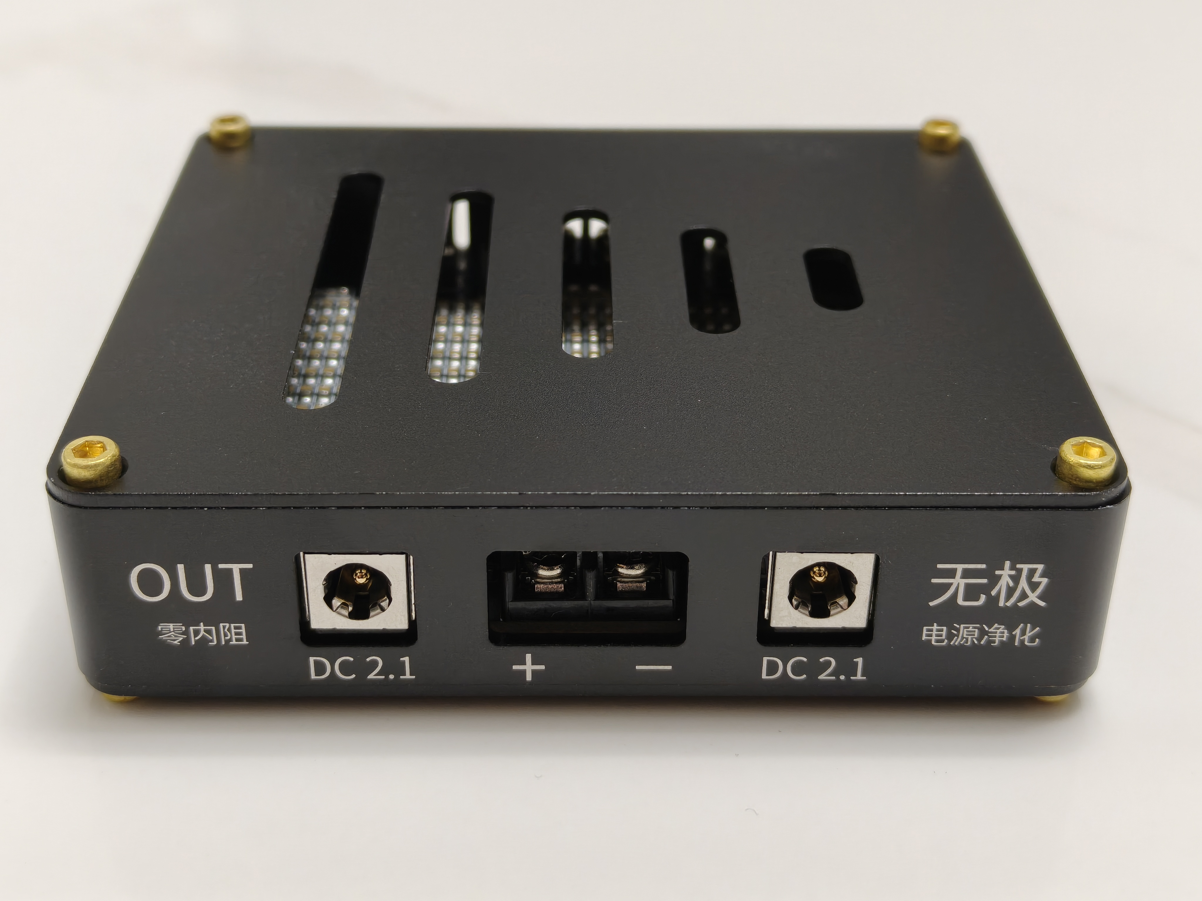 CNC Case 5V-48V 20A HIFI Power - مراجعة Home Cinema Hifi وسعره