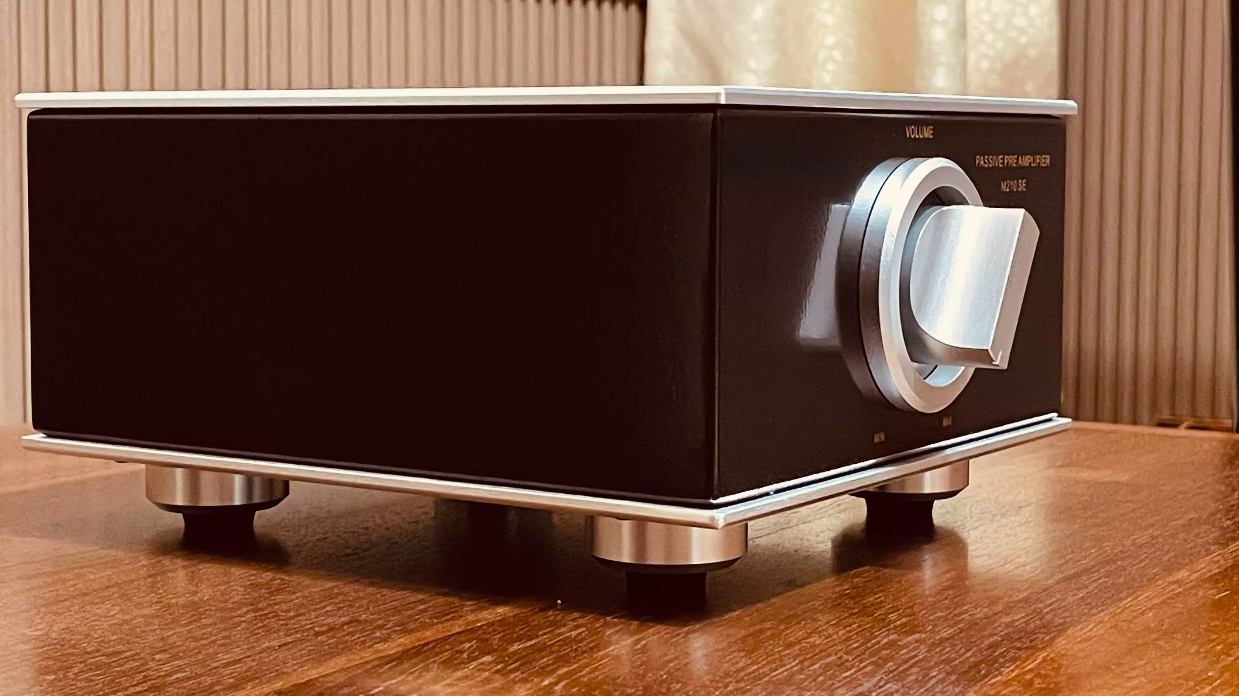 Audio Passive Preamp HiFi Home - مراجعة Home Cinema High End وسعره