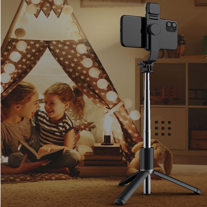 Q02S Bluetooth Wireless Selfie - مراجعة Smart Tv Stick وسعره